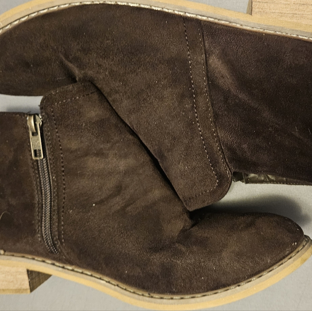 Seven7 Brand Womens size 9 Chocolate Brown Booties